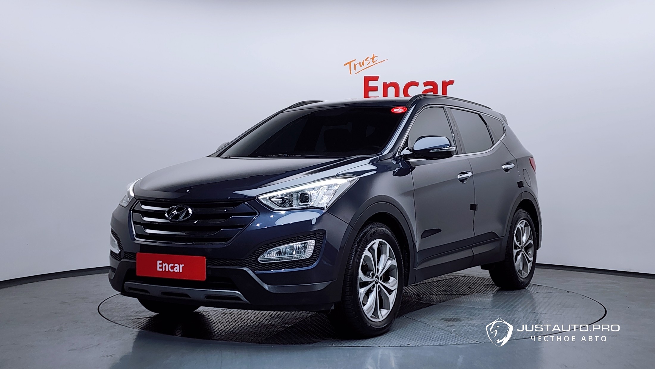 Автомобиль Hyundai Santafe