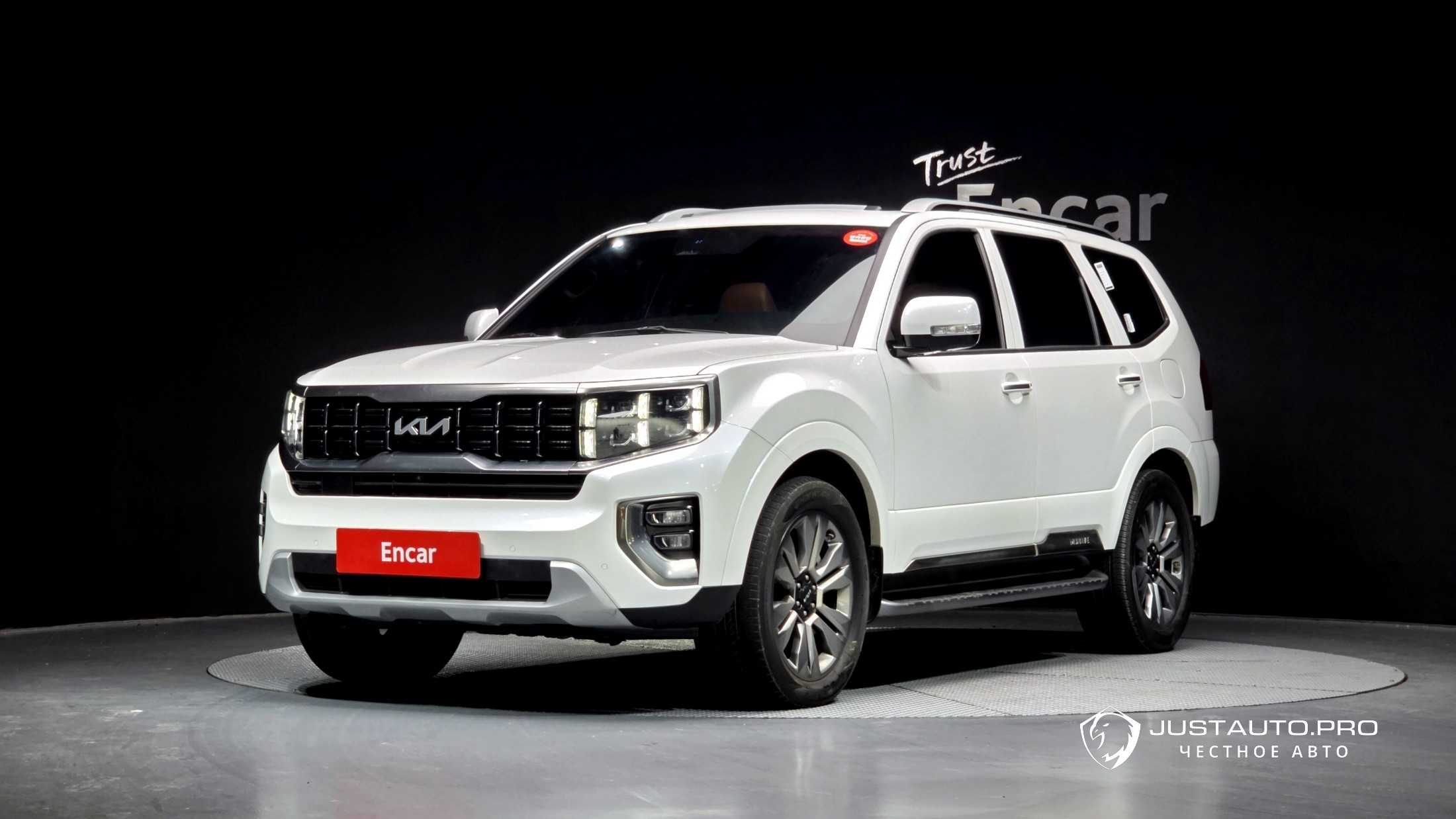 Автомобиль Kia Mohave