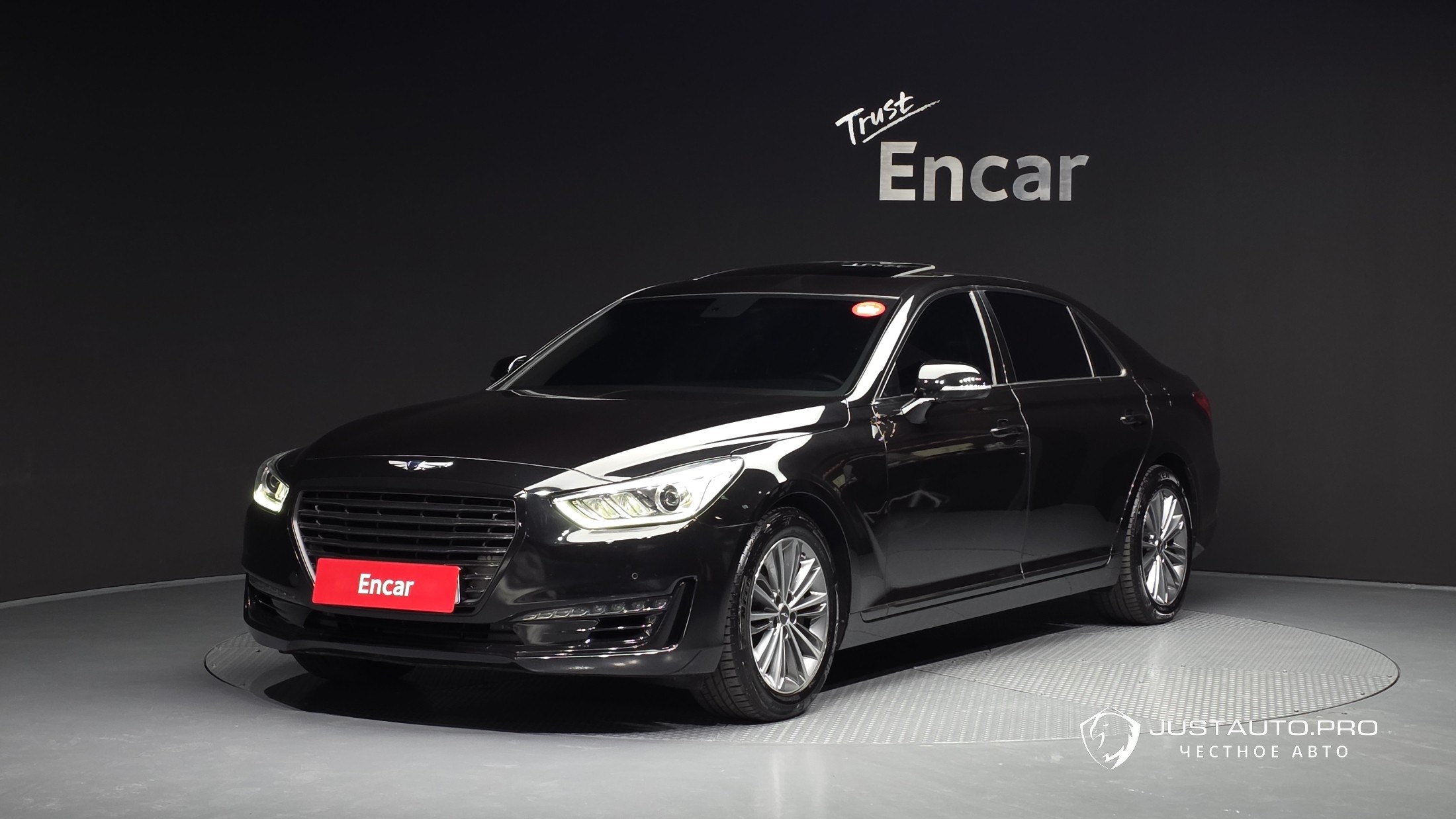 Автомобиль Genesis EQ900