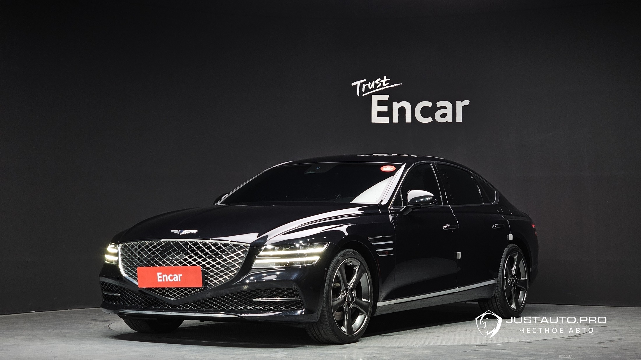 Автомобиль Genesis G80