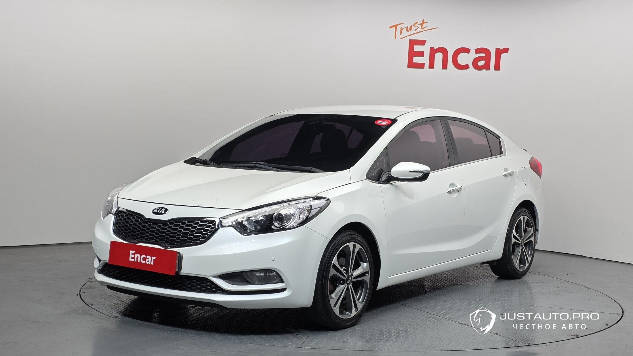 Автомобиль Kia K3