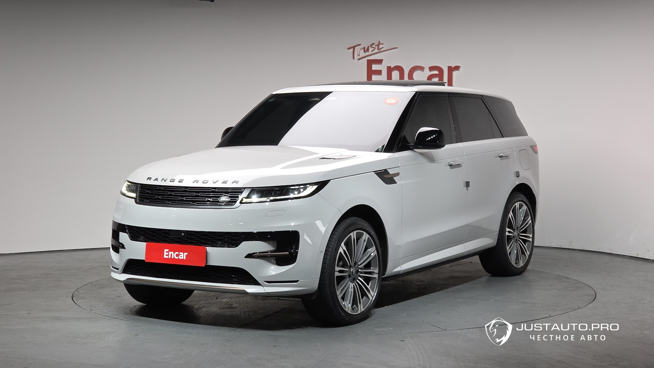 Автомобиль Land Rover Range Rover Sport