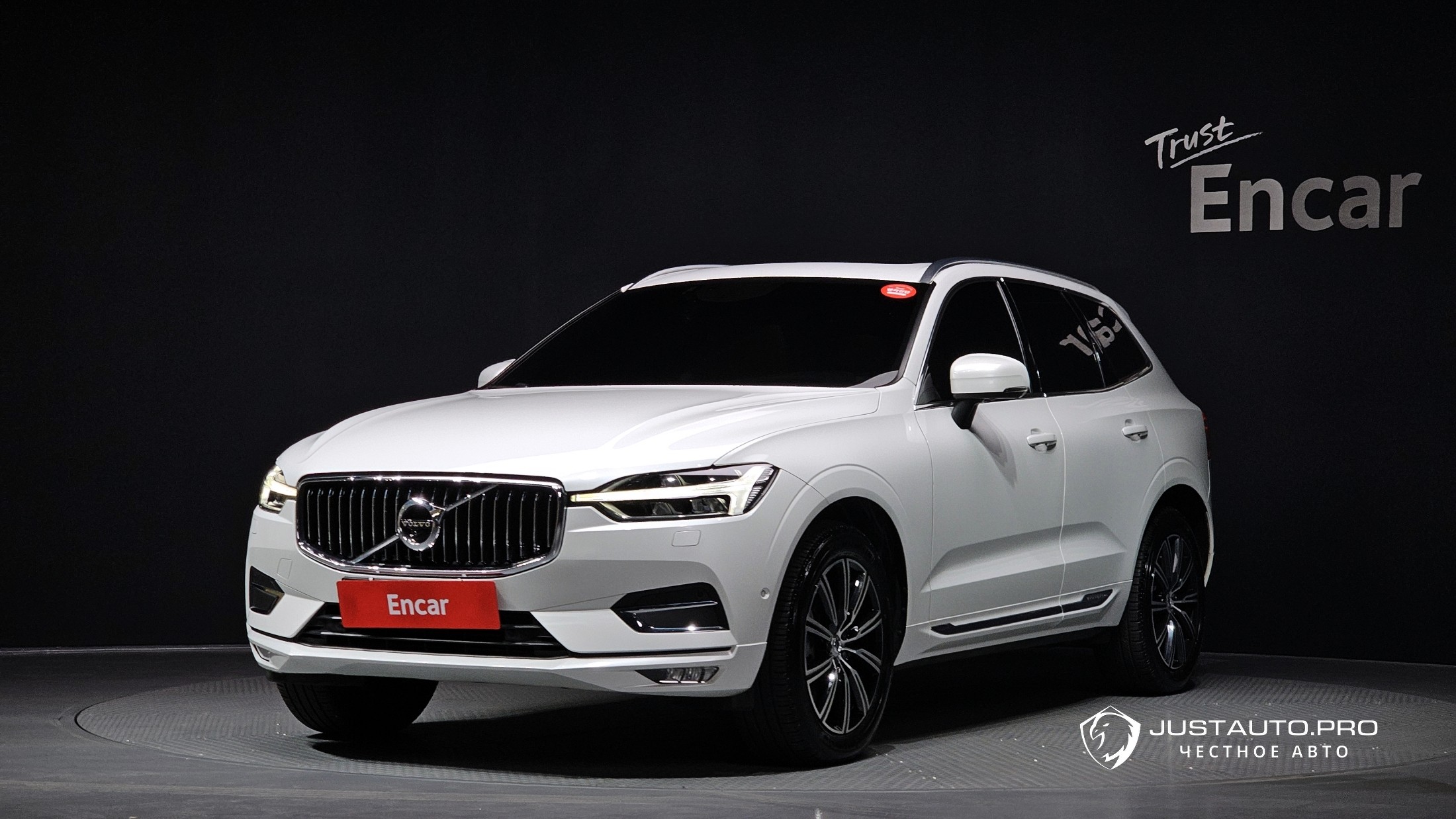 Автомобиль Volvo XC60