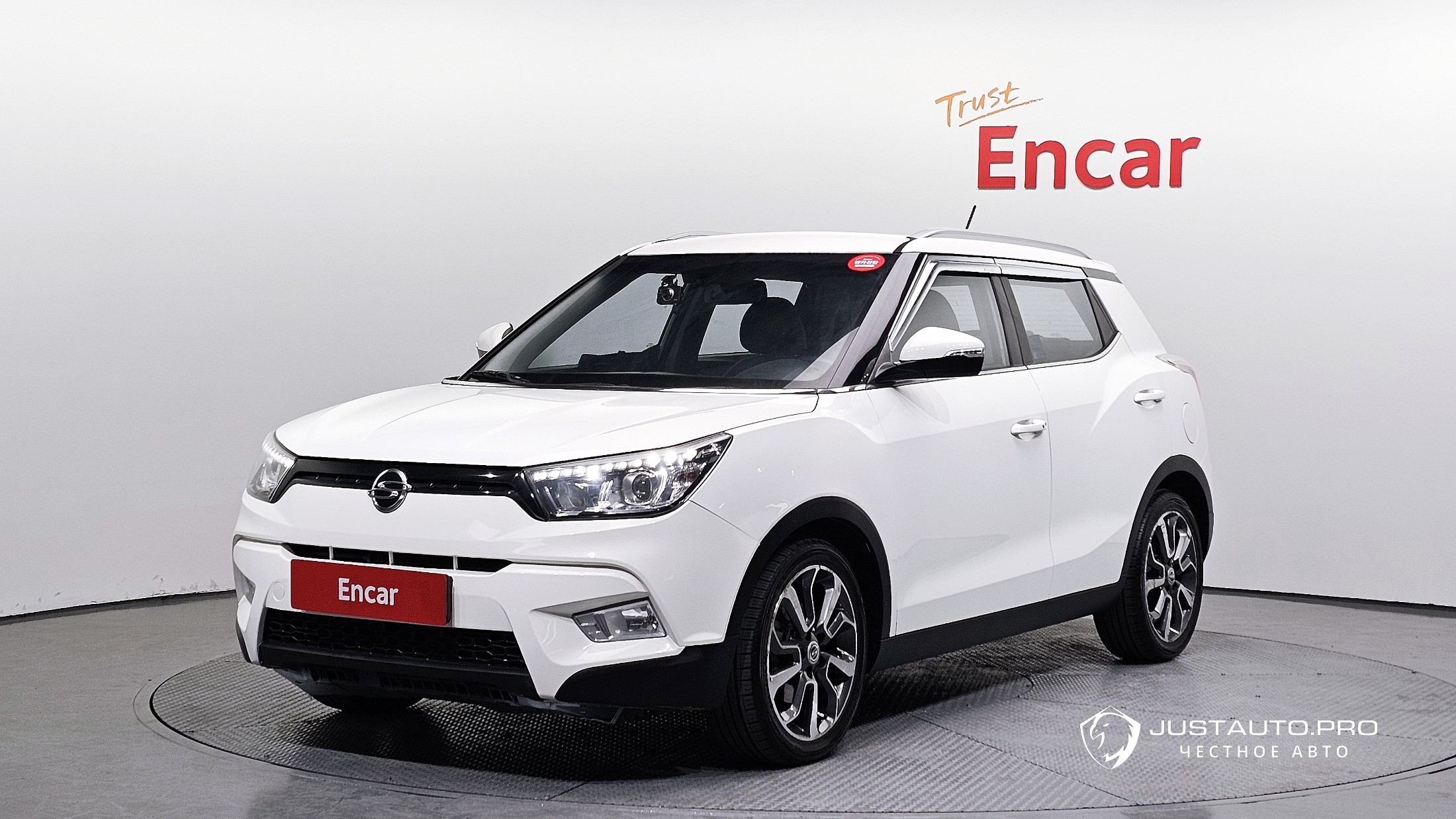Автомобиль KG_Mobility_Ssangyong TIBOLI