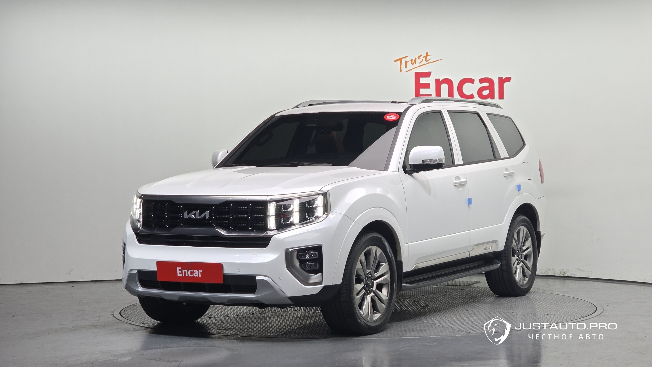 Автомобиль Kia Mohave