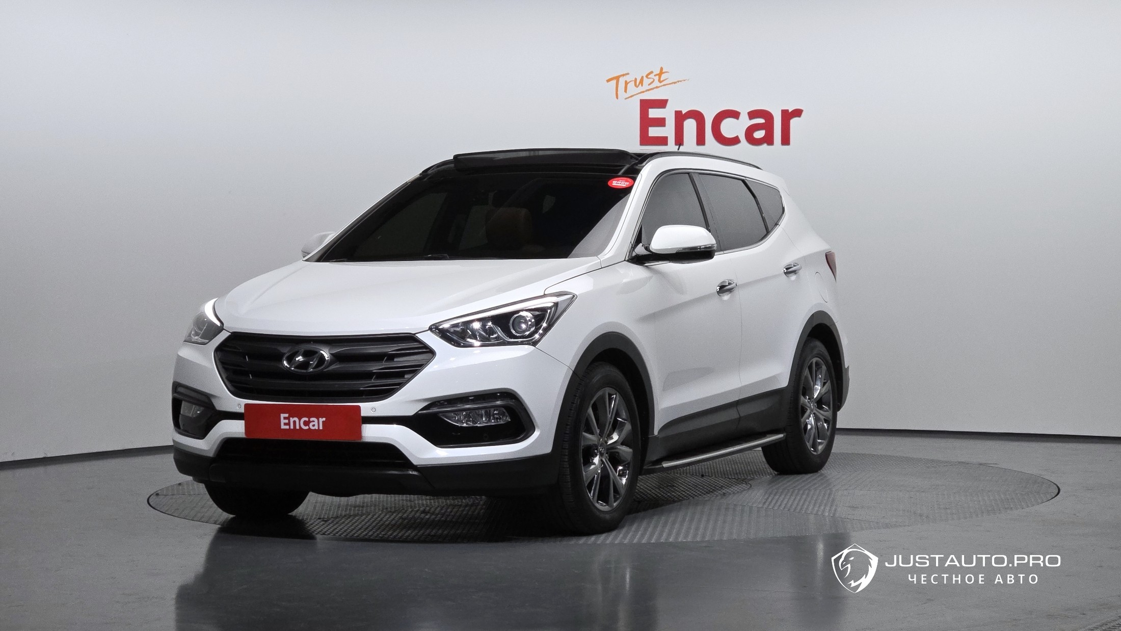 Автомобиль Hyundai Santafe