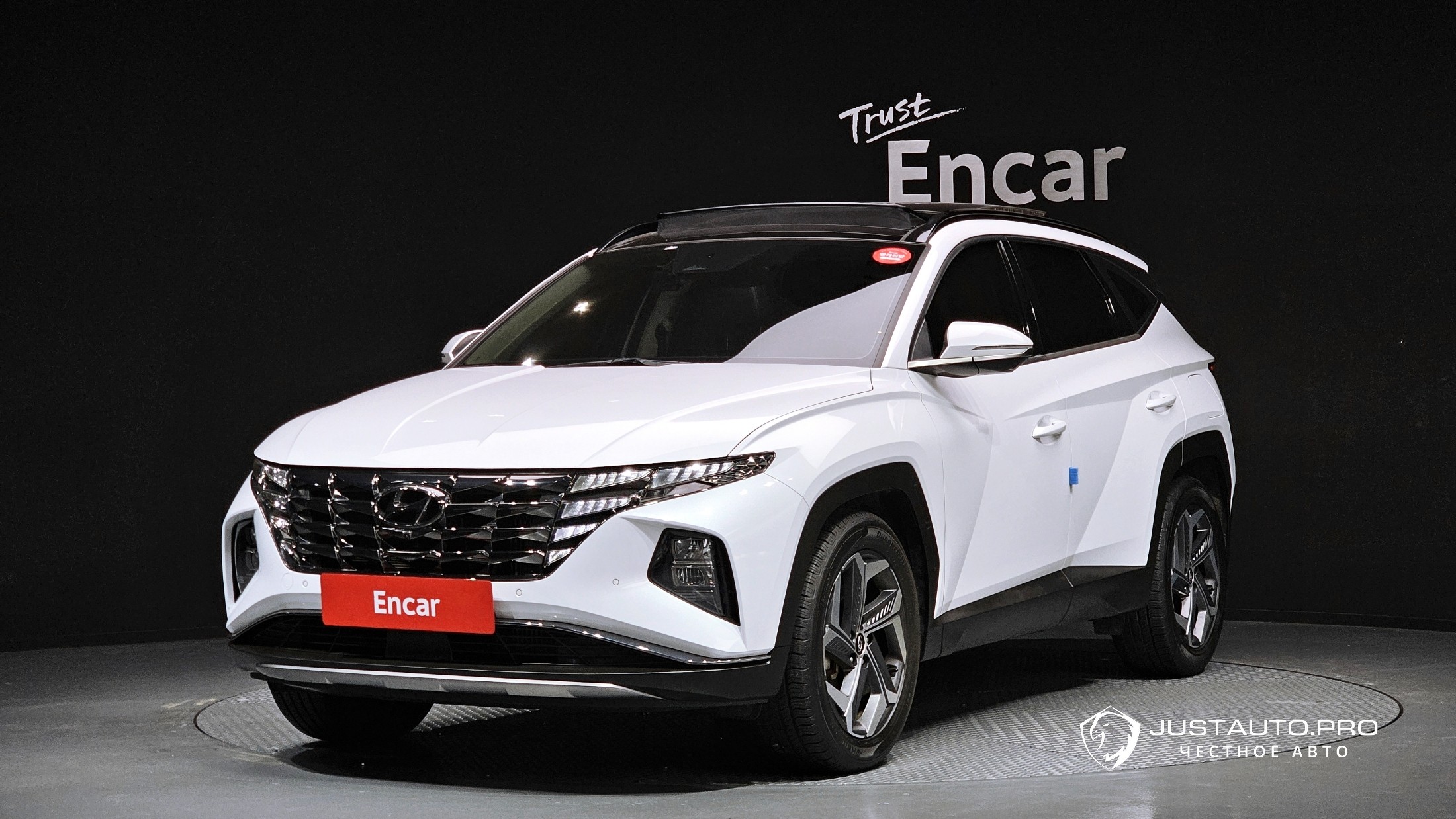 Автомобиль Hyundai Tucson