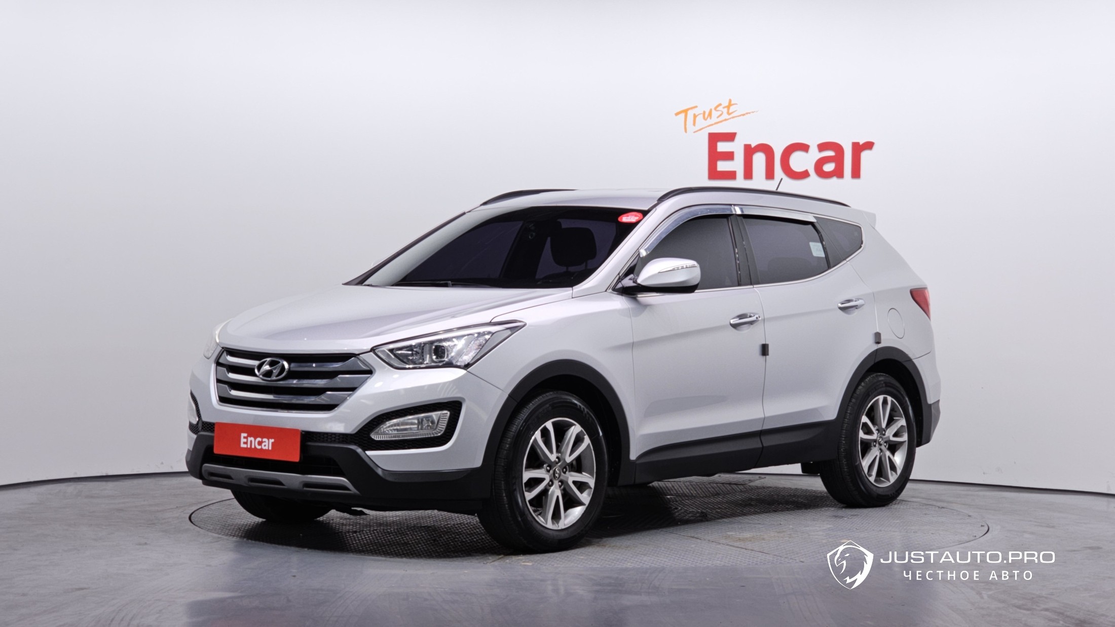 Автомобиль Hyundai Santafe