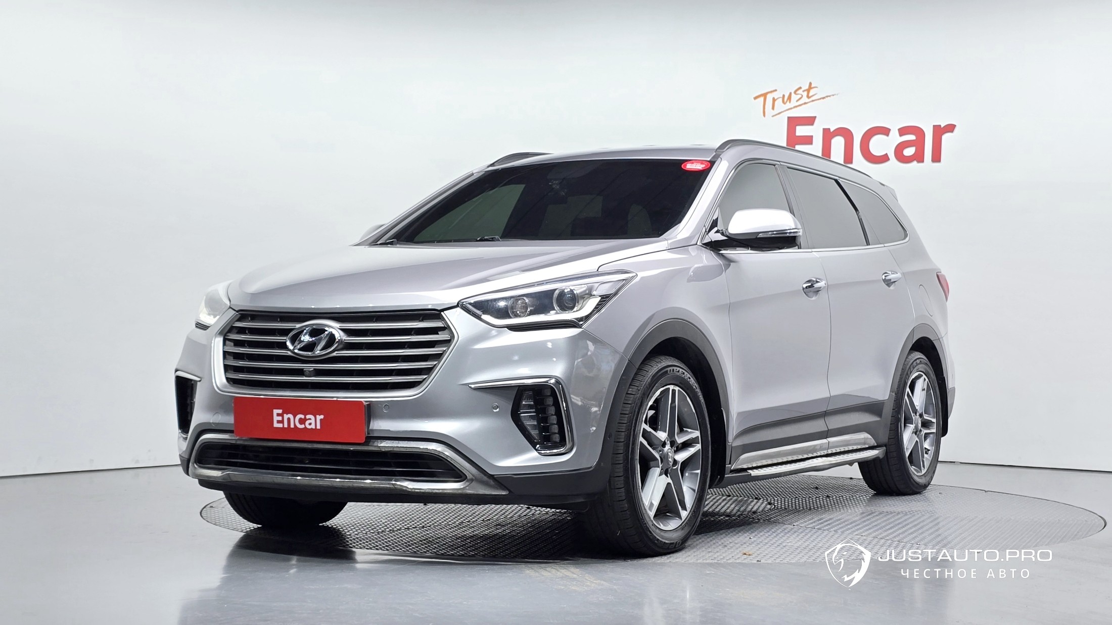 Автомобиль Hyundai Maxcruz