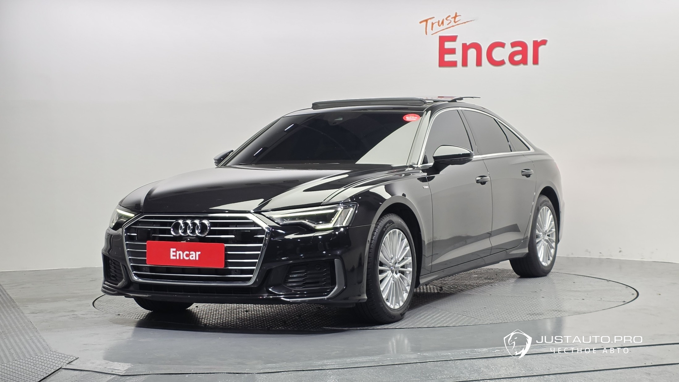 Автомобиль Audi A6