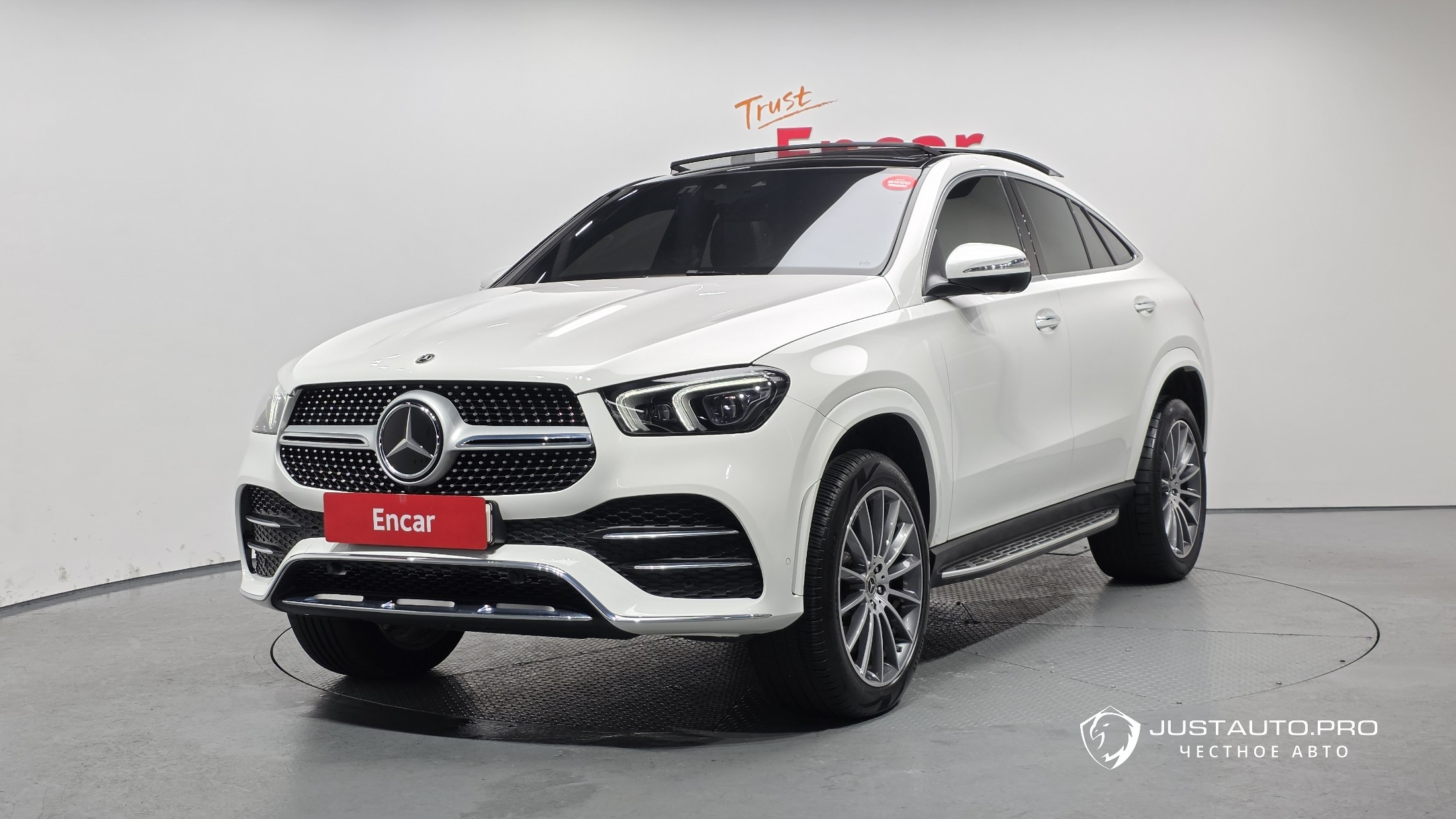 Автомобиль Mercedes-Benz GLE-Class