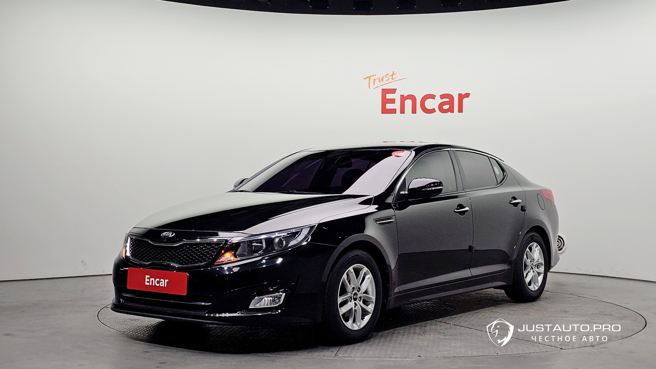 Автомобиль Kia K5