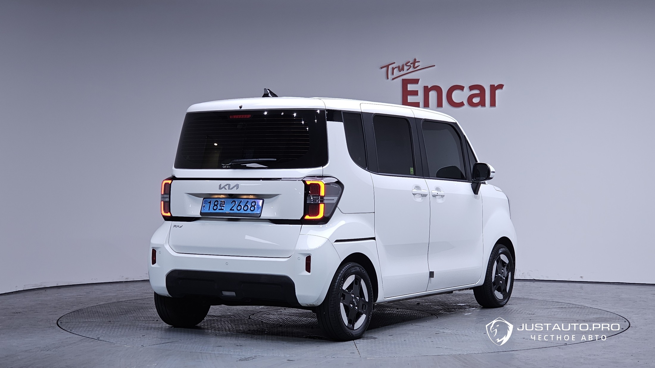 Автомобиль Kia RAY