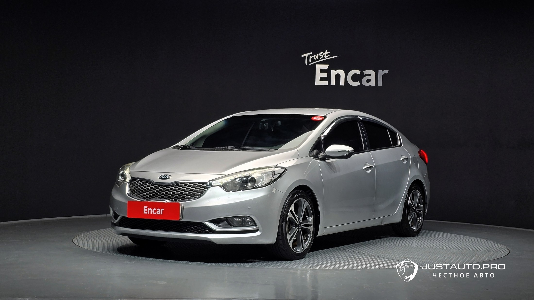 Автомобиль Kia K3