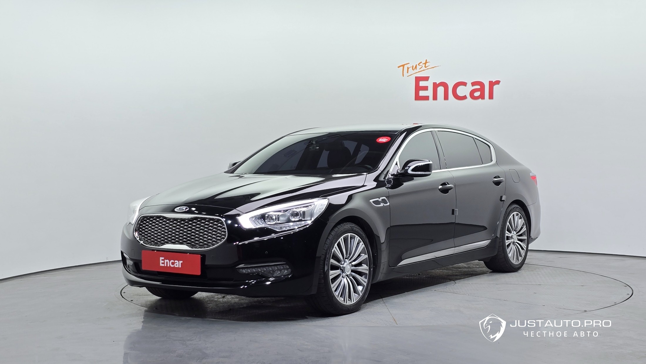 Автомобиль Kia K9