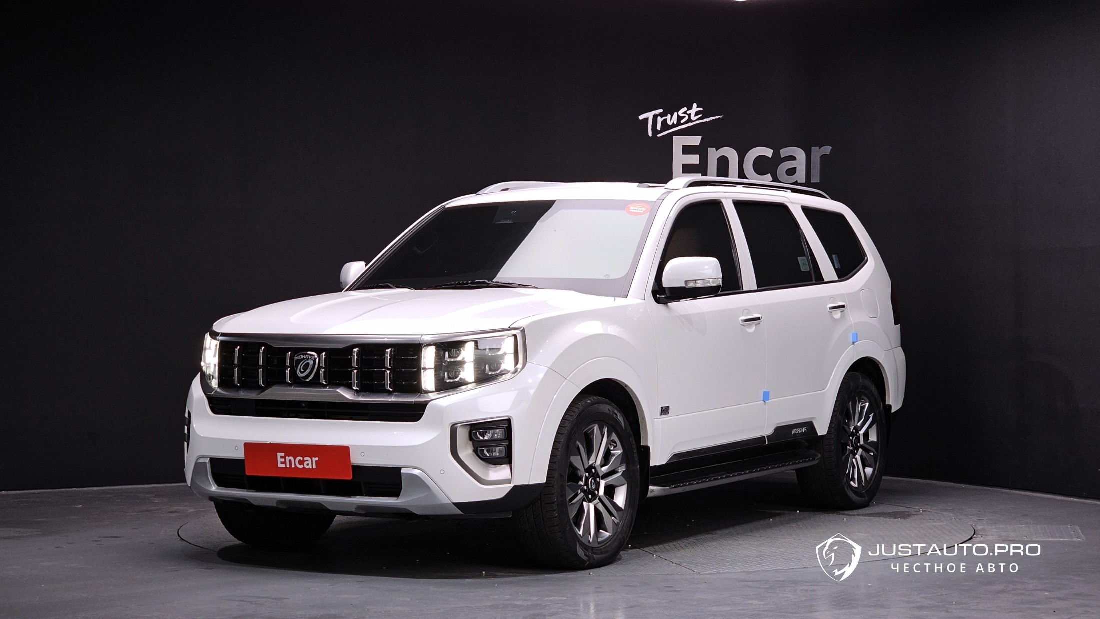 Автомобиль Kia Mohave