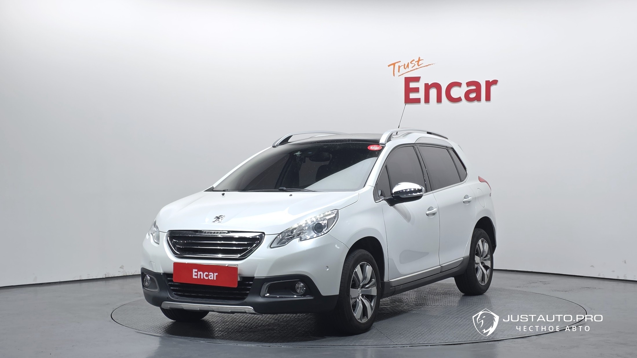 Автомобиль Peugeot 2008
