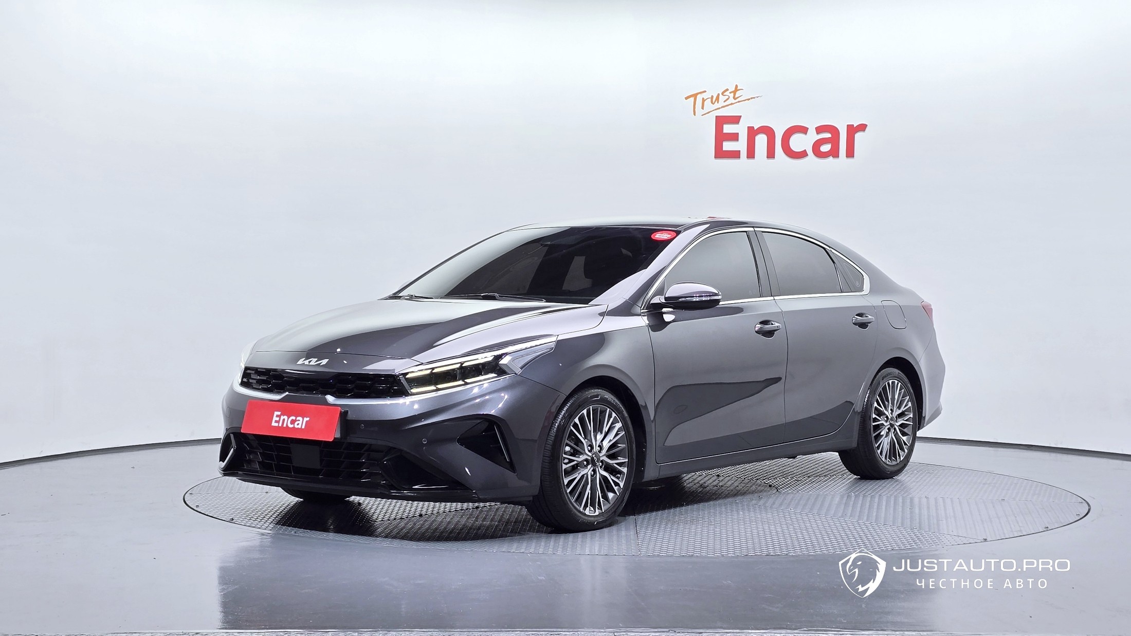 Автомобиль Kia K3