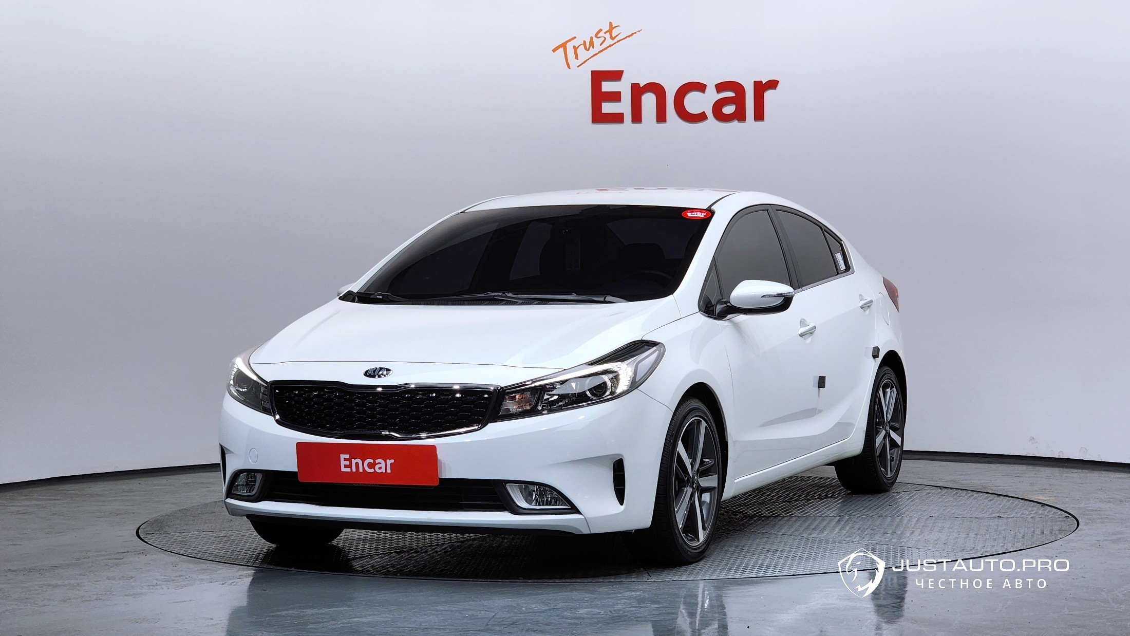 Автомобиль Kia K3