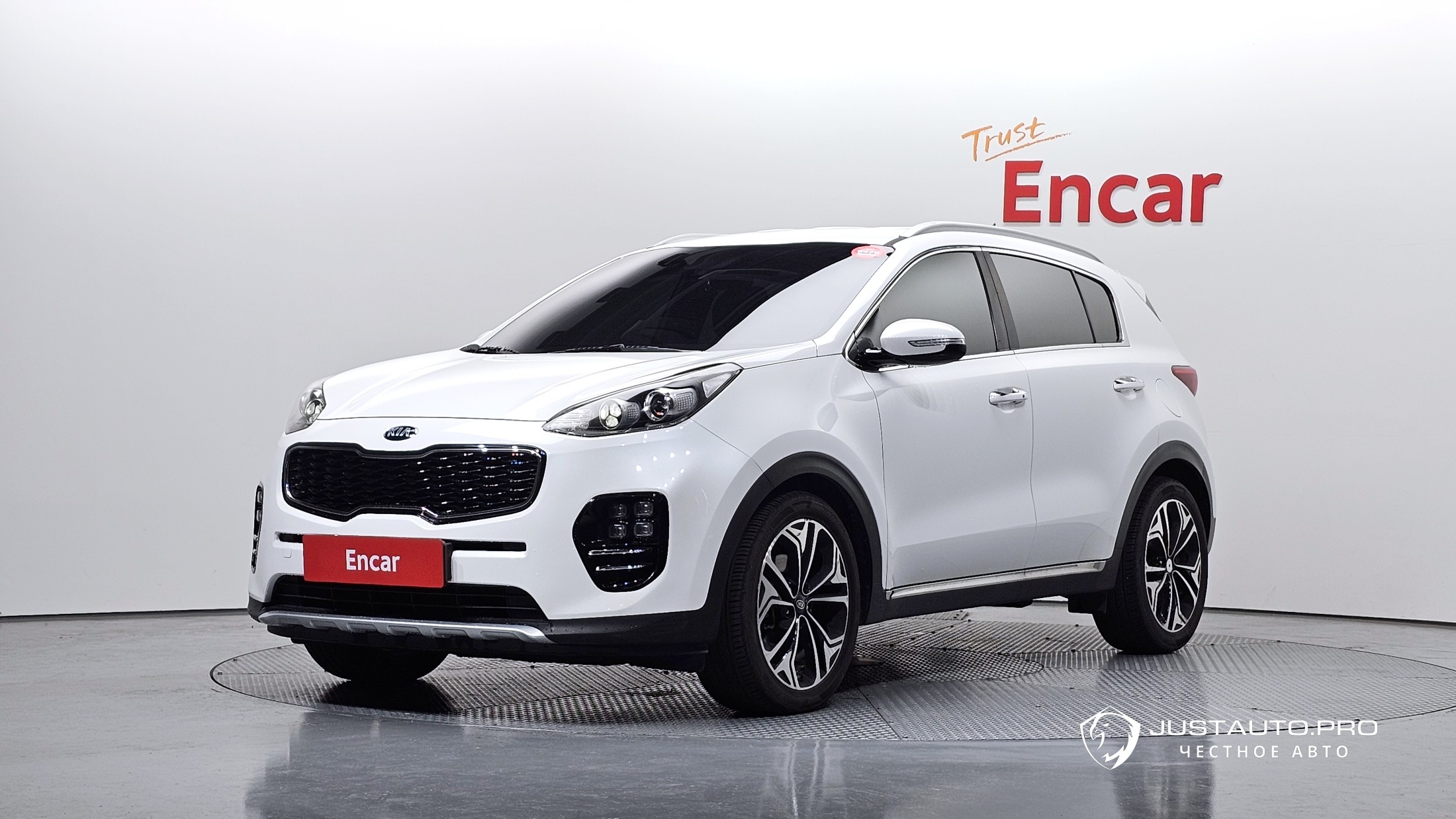 Автомобиль Kia Sportage