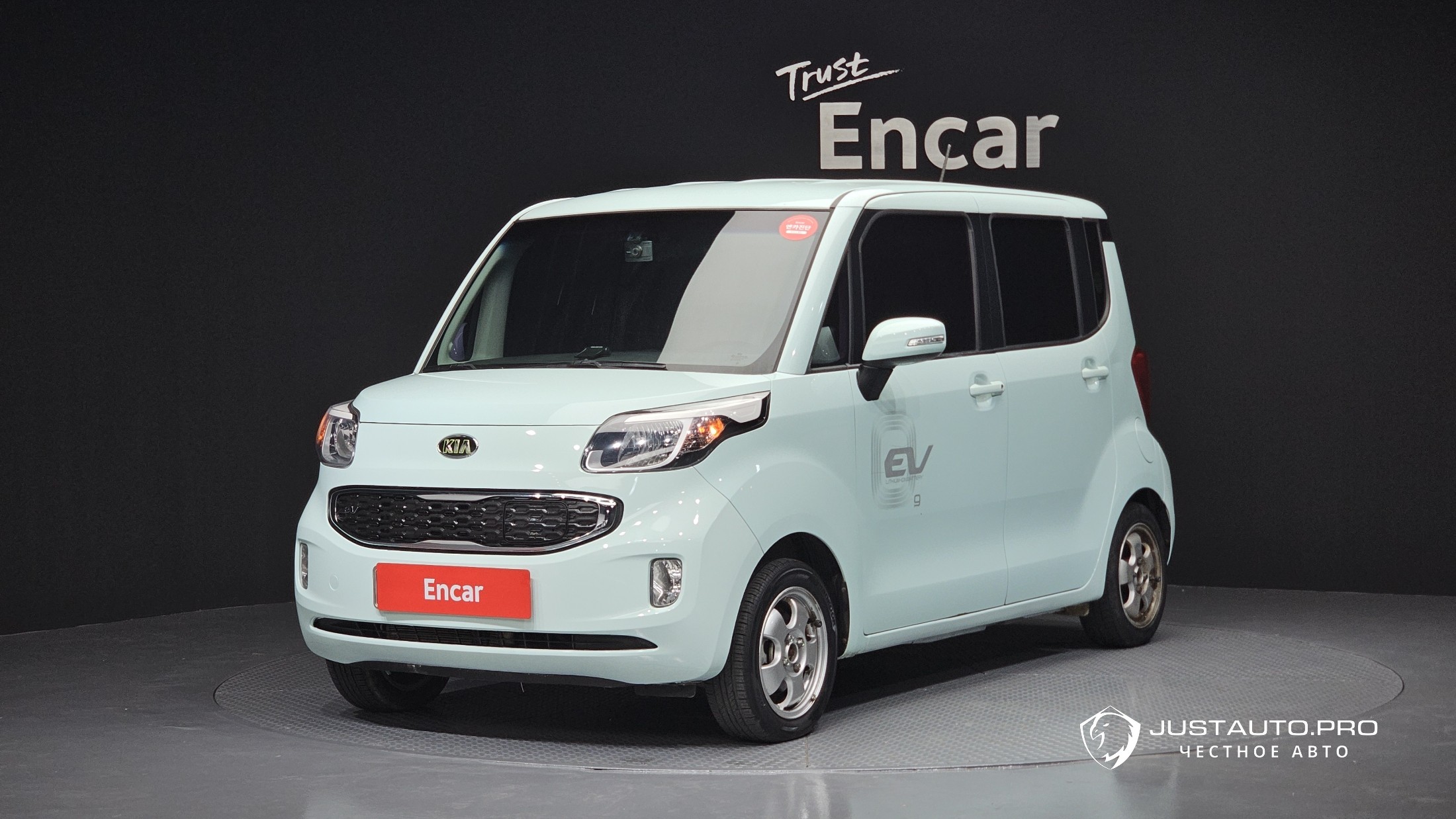 Автомобиль Kia RAY