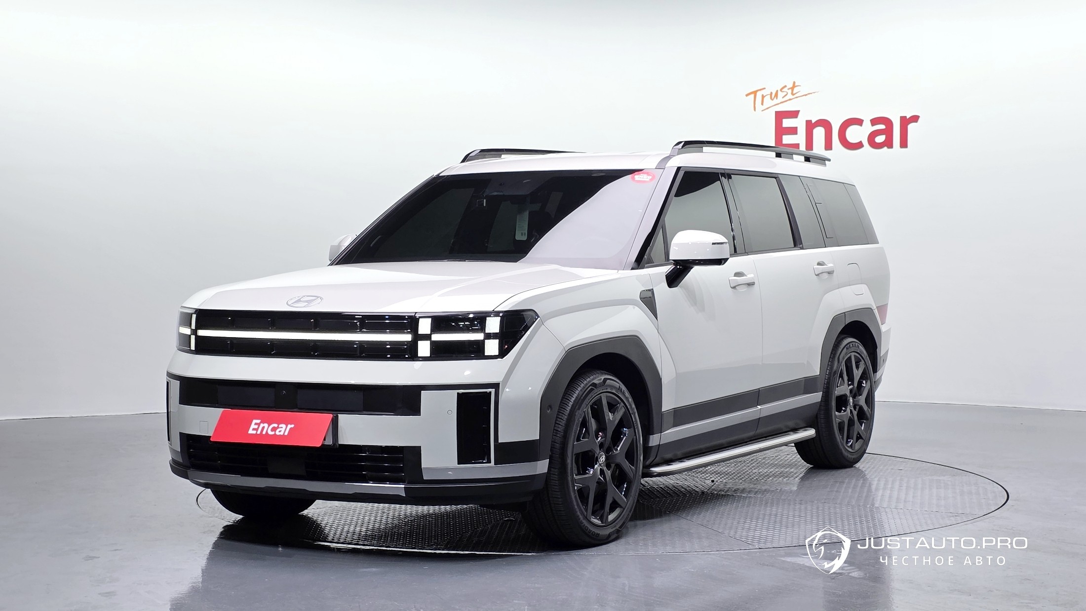 Автомобиль Hyundai Santafe