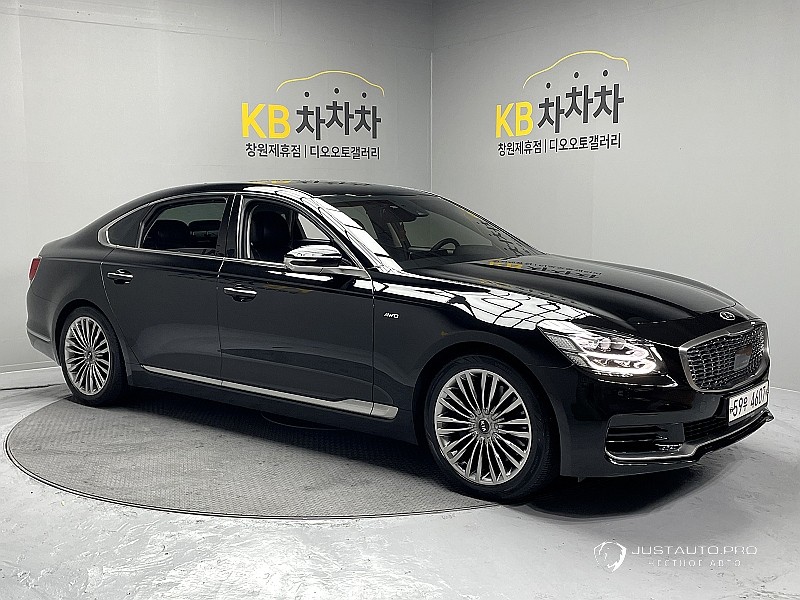 Автомобиль Kia K9