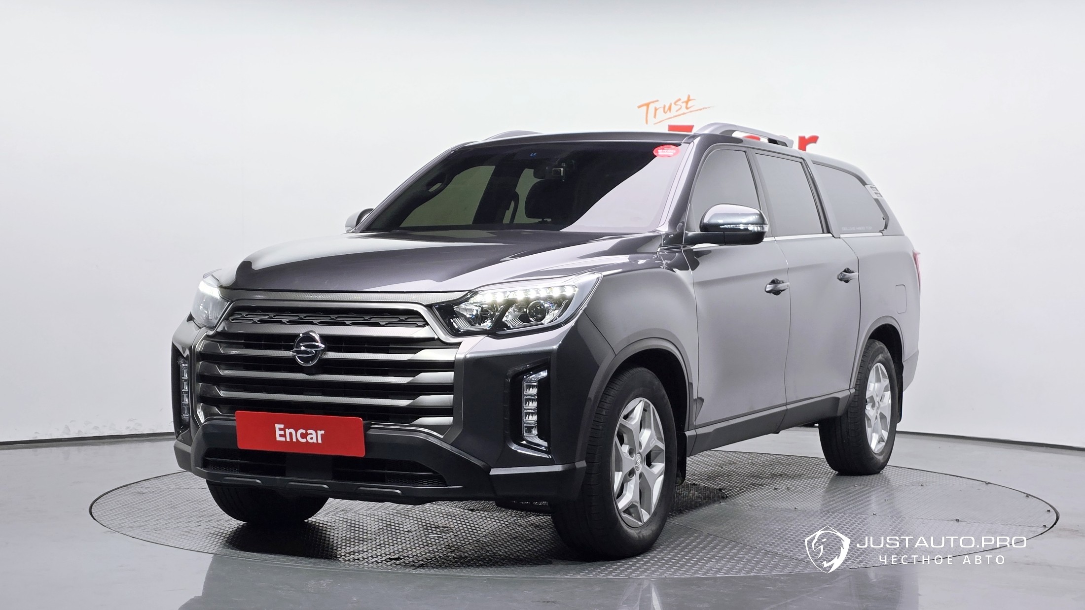 Автомобиль KG_Mobility_Ssangyong Rexton