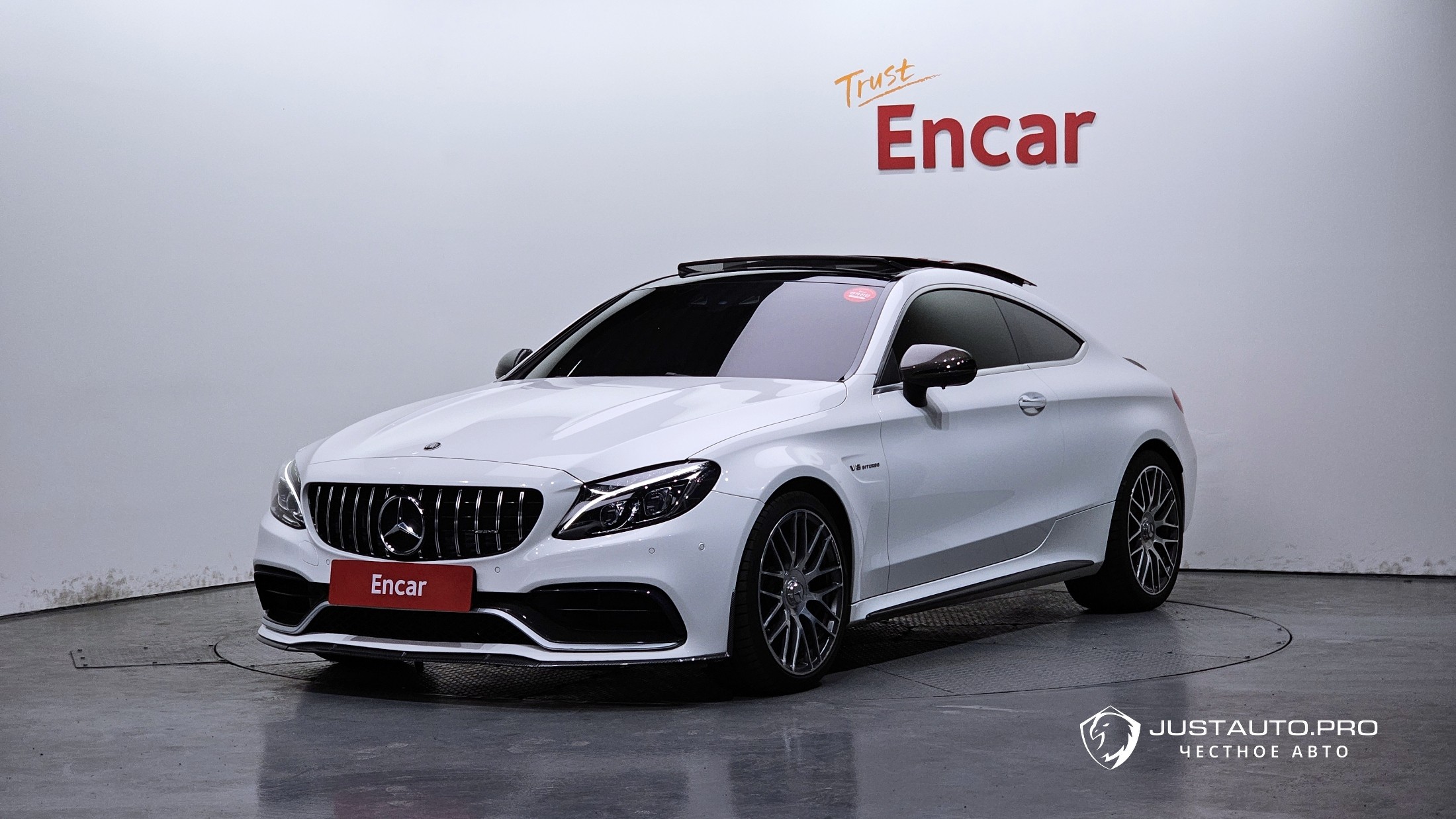 Автомобиль Mercedes-Benz C-Class