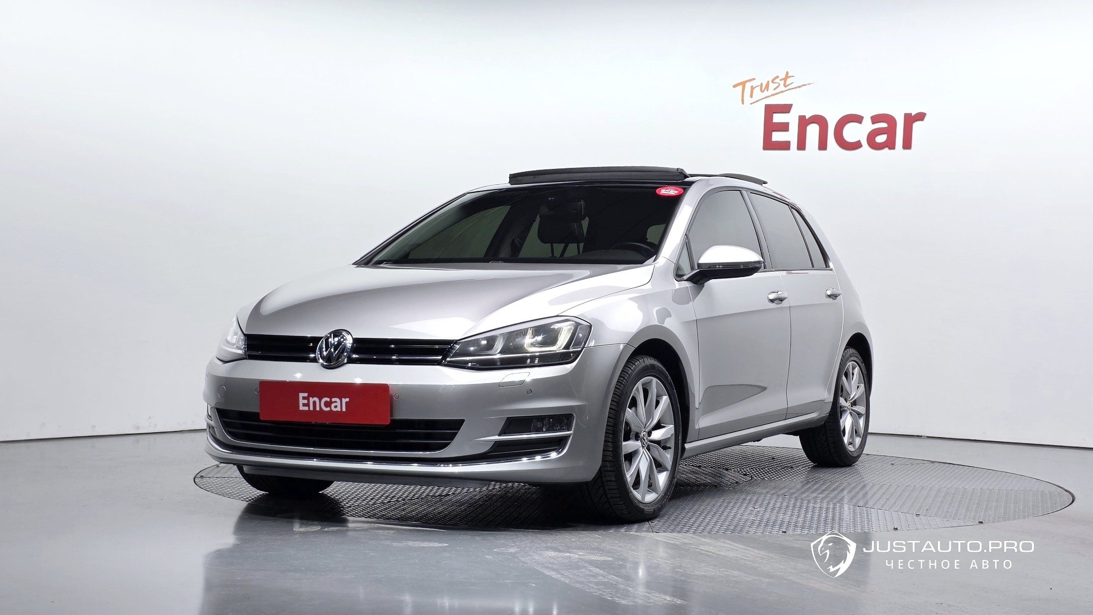 Автомобиль Volkswagen Golf
