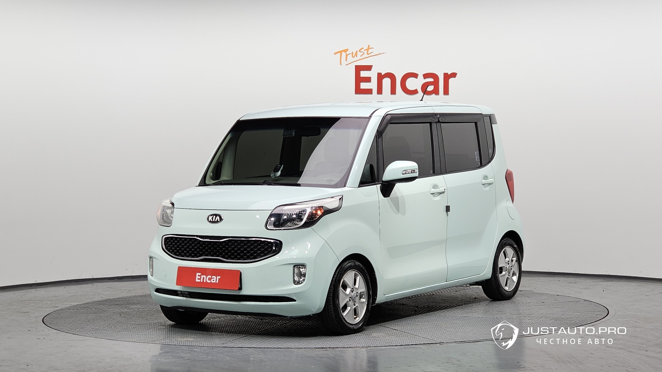 Автомобиль Kia RAY