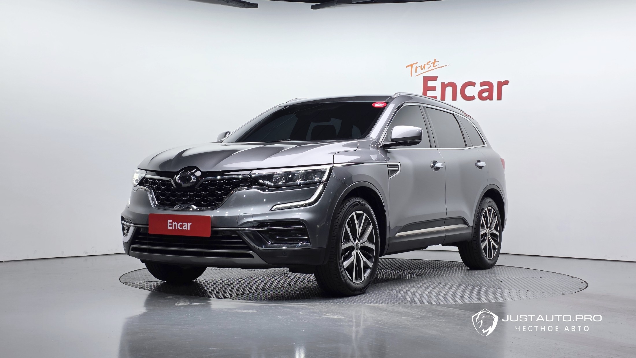 Автомобиль Renault-KoreaSamsung QM6