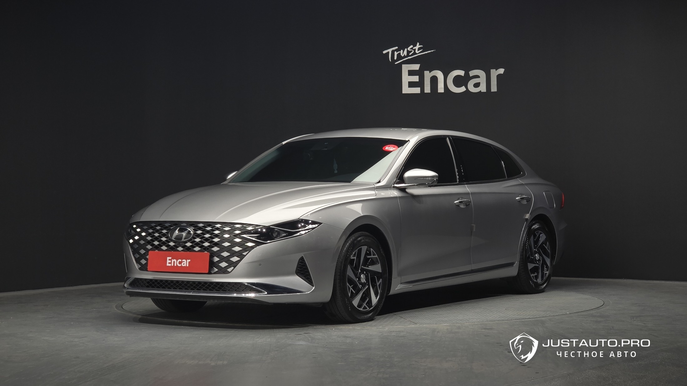 Автомобиль Hyundai Grandeur