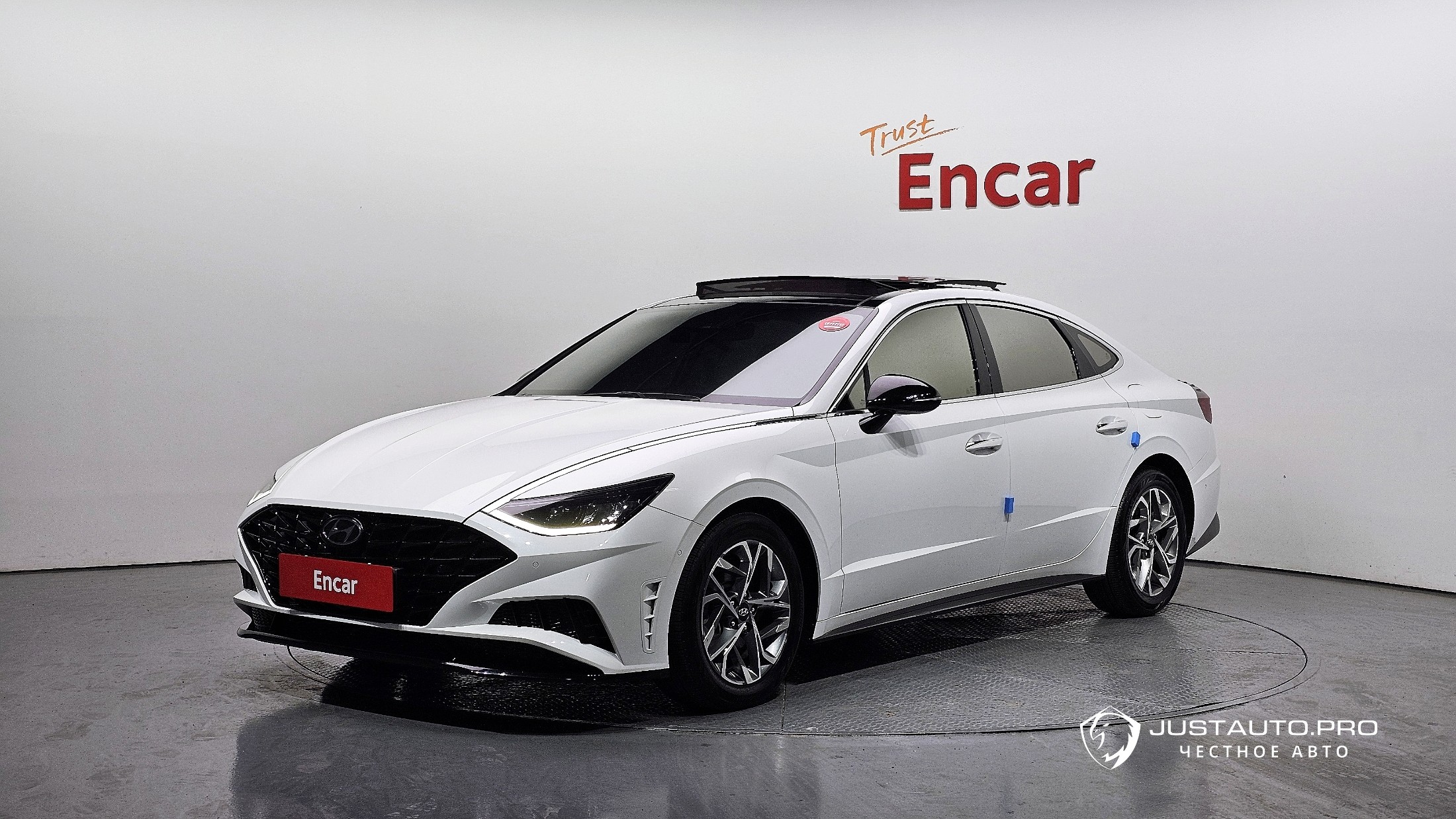 Автомобиль Hyundai Sonata