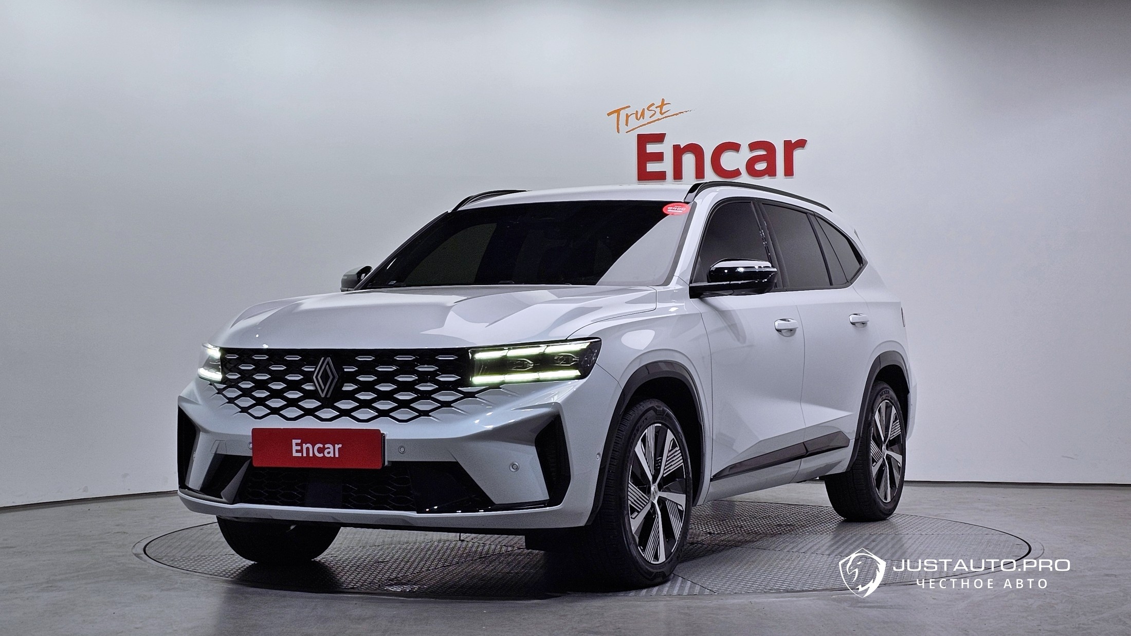 Автомобиль Renault-KoreaSamsung Grand Koleos