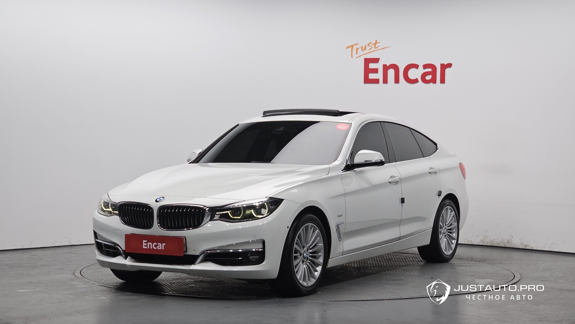 Автомобиль BMW Gran Turismo