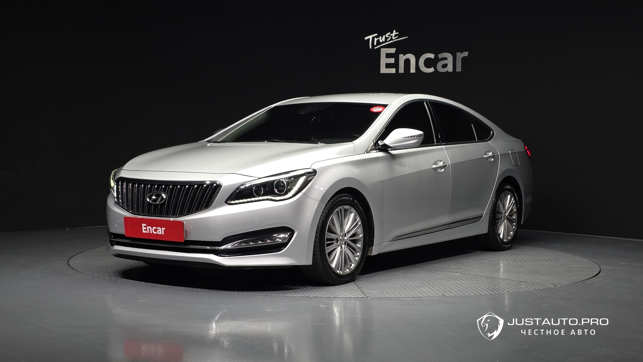 Автомобиль Hyundai Aslan