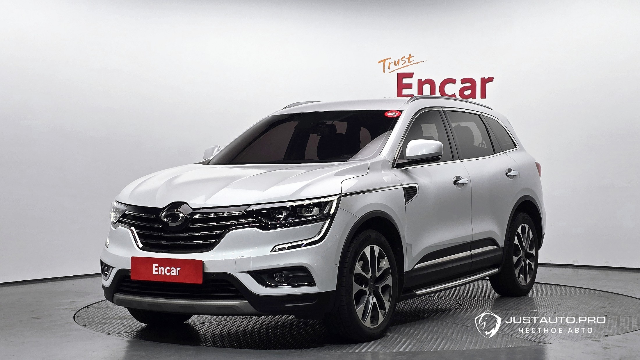 Автомобиль Renault-KoreaSamsung QM6