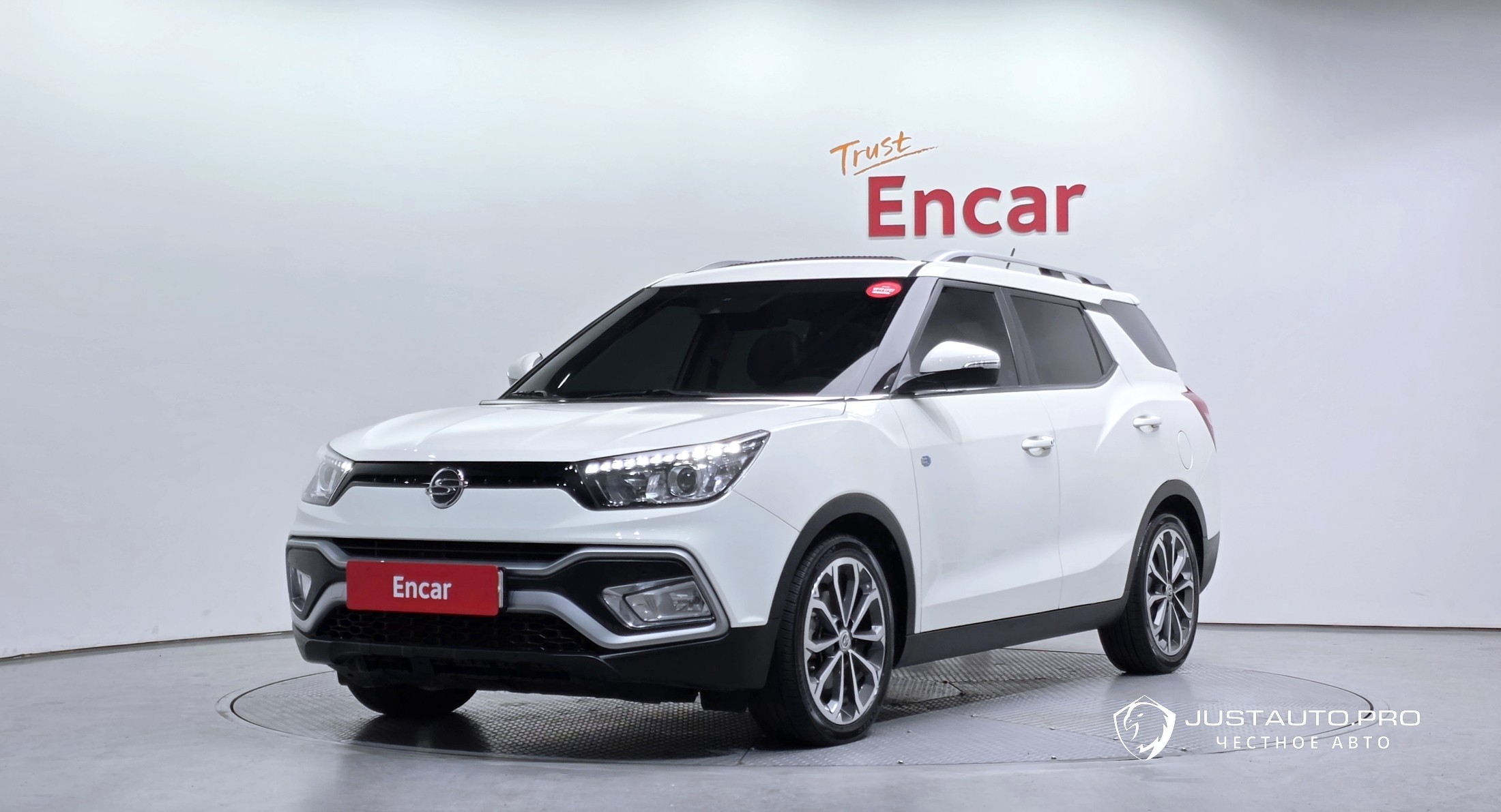 Автомобиль KG_Mobility_Ssangyong TIBOLI