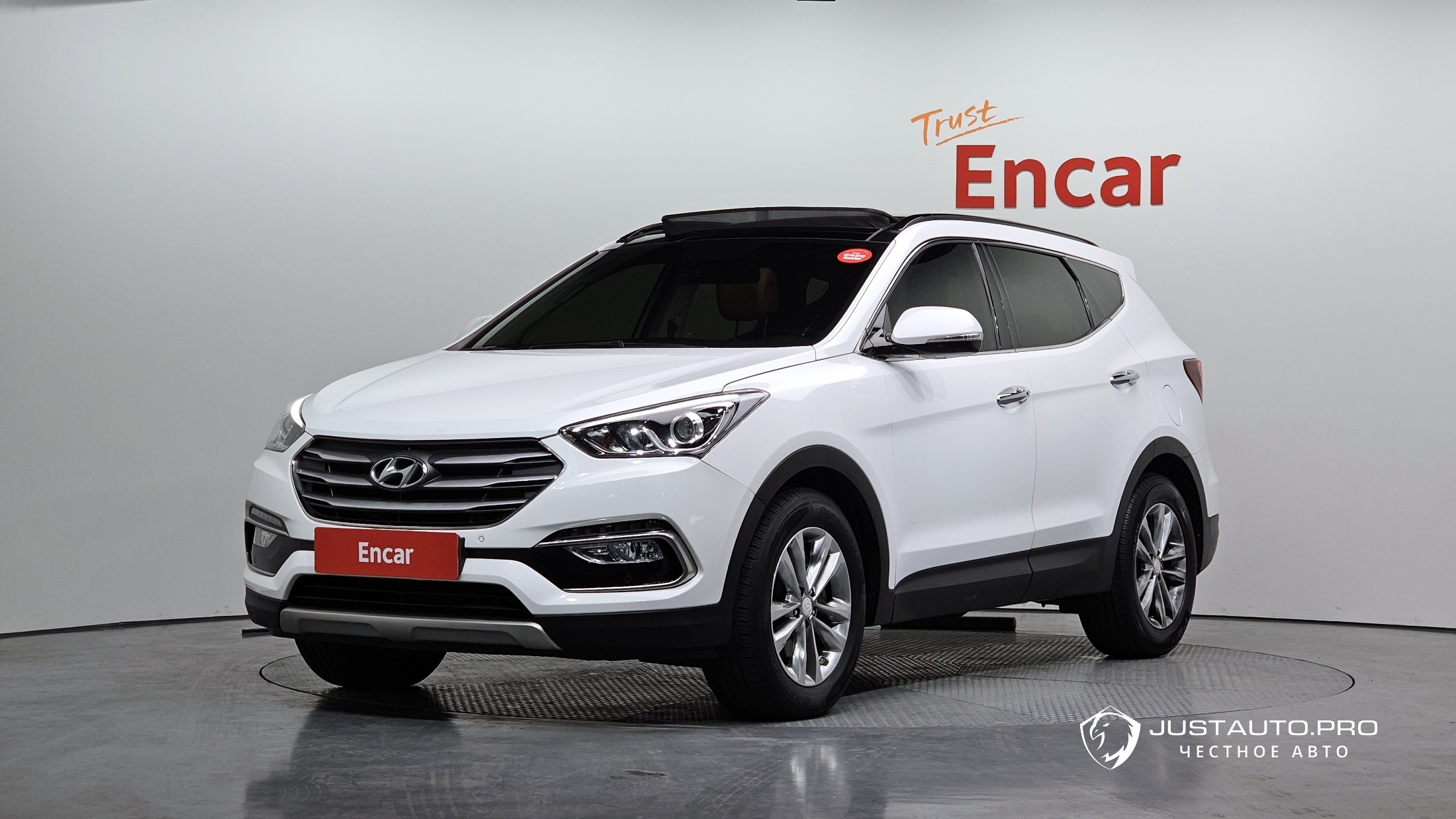 Автомобиль Hyundai Santafe