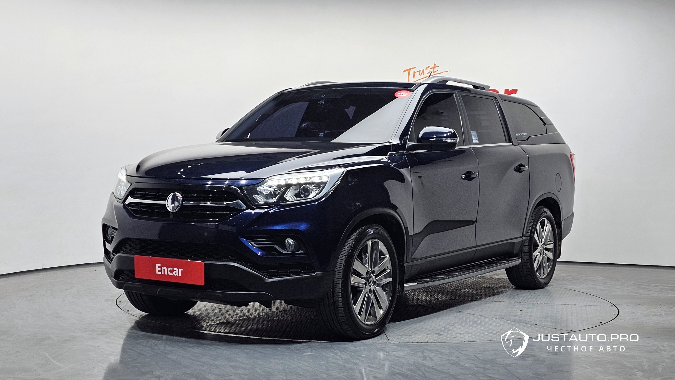 Автомобиль KG_Mobility_Ssangyong Rexton