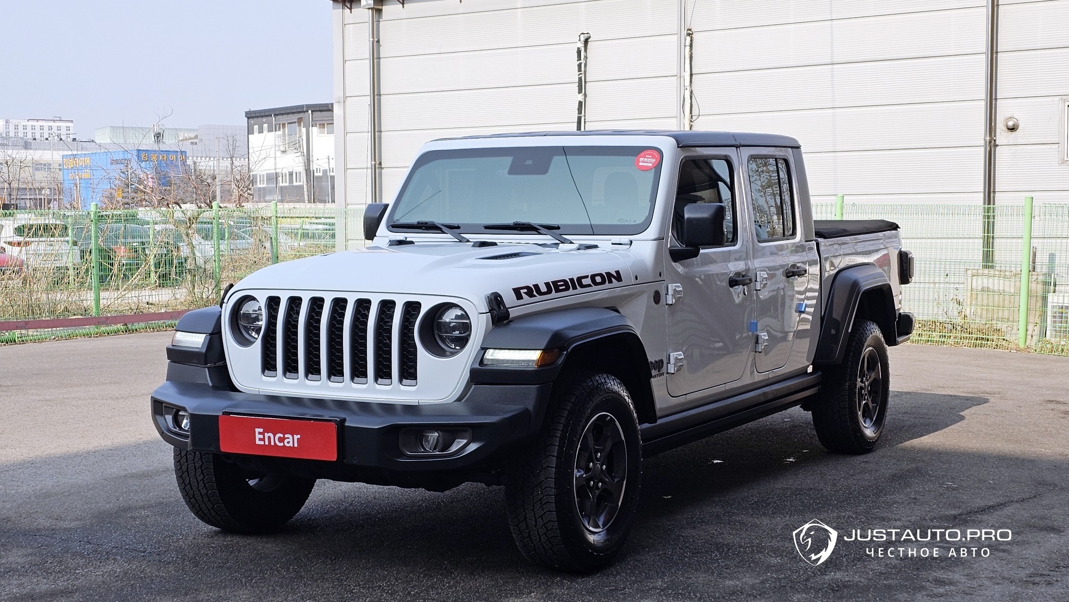 Автомобиль Jeep Gladiator