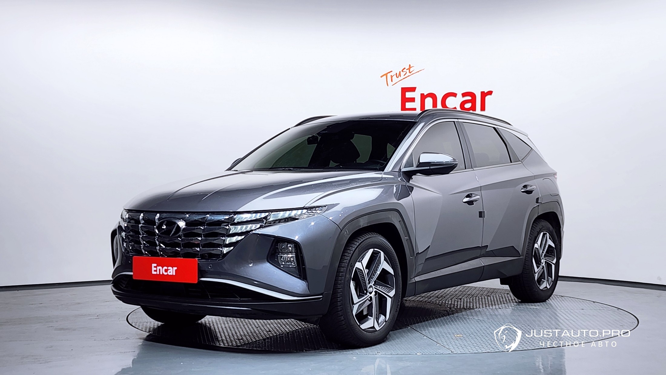 Автомобиль Hyundai Tucson
