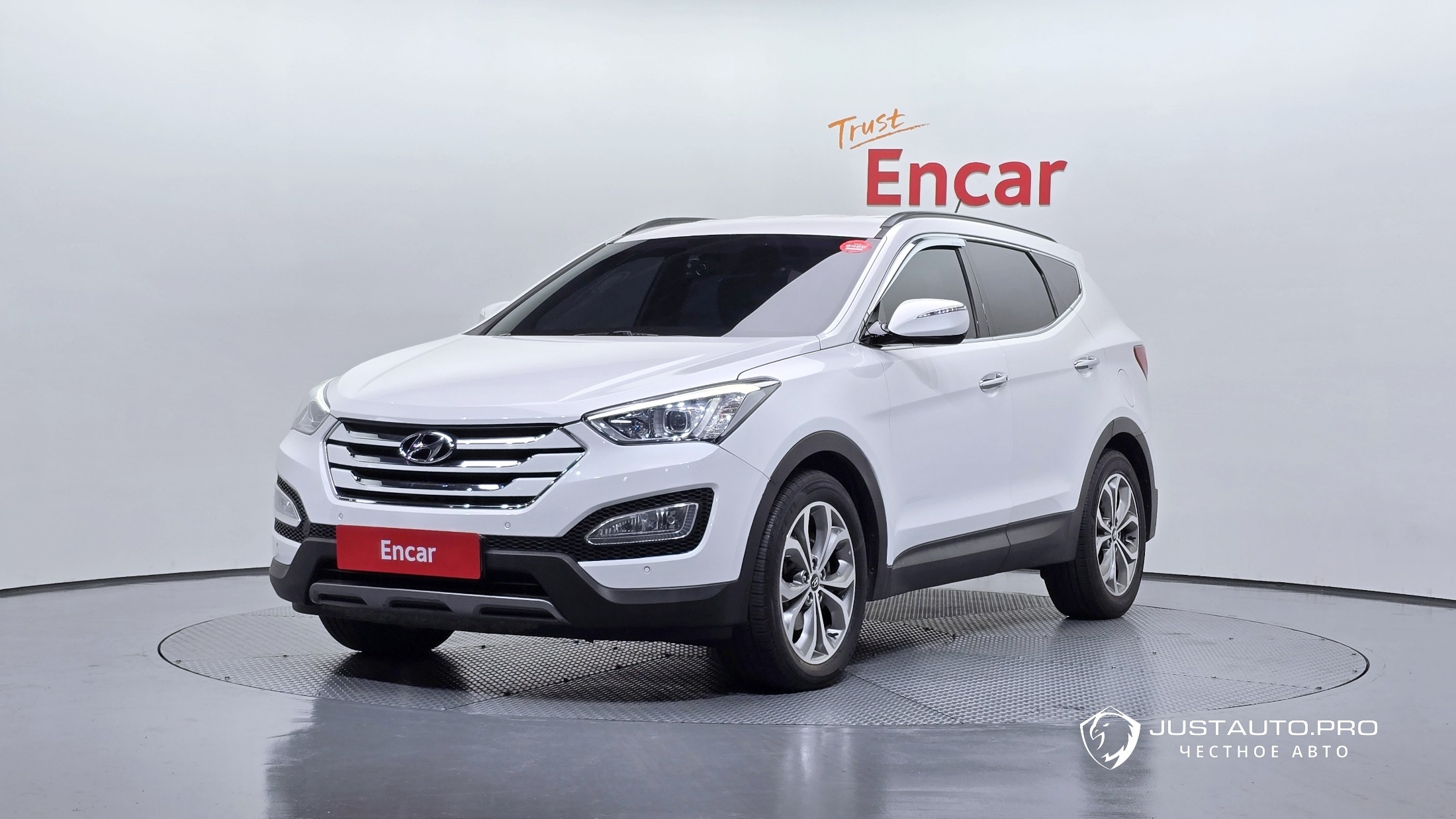 Автомобиль Hyundai Santafe