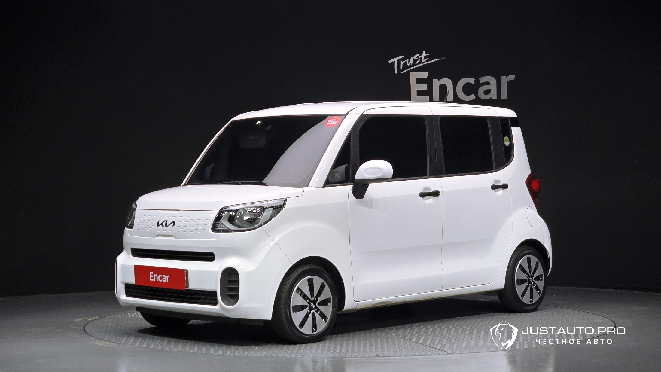 Автомобиль Kia RAY