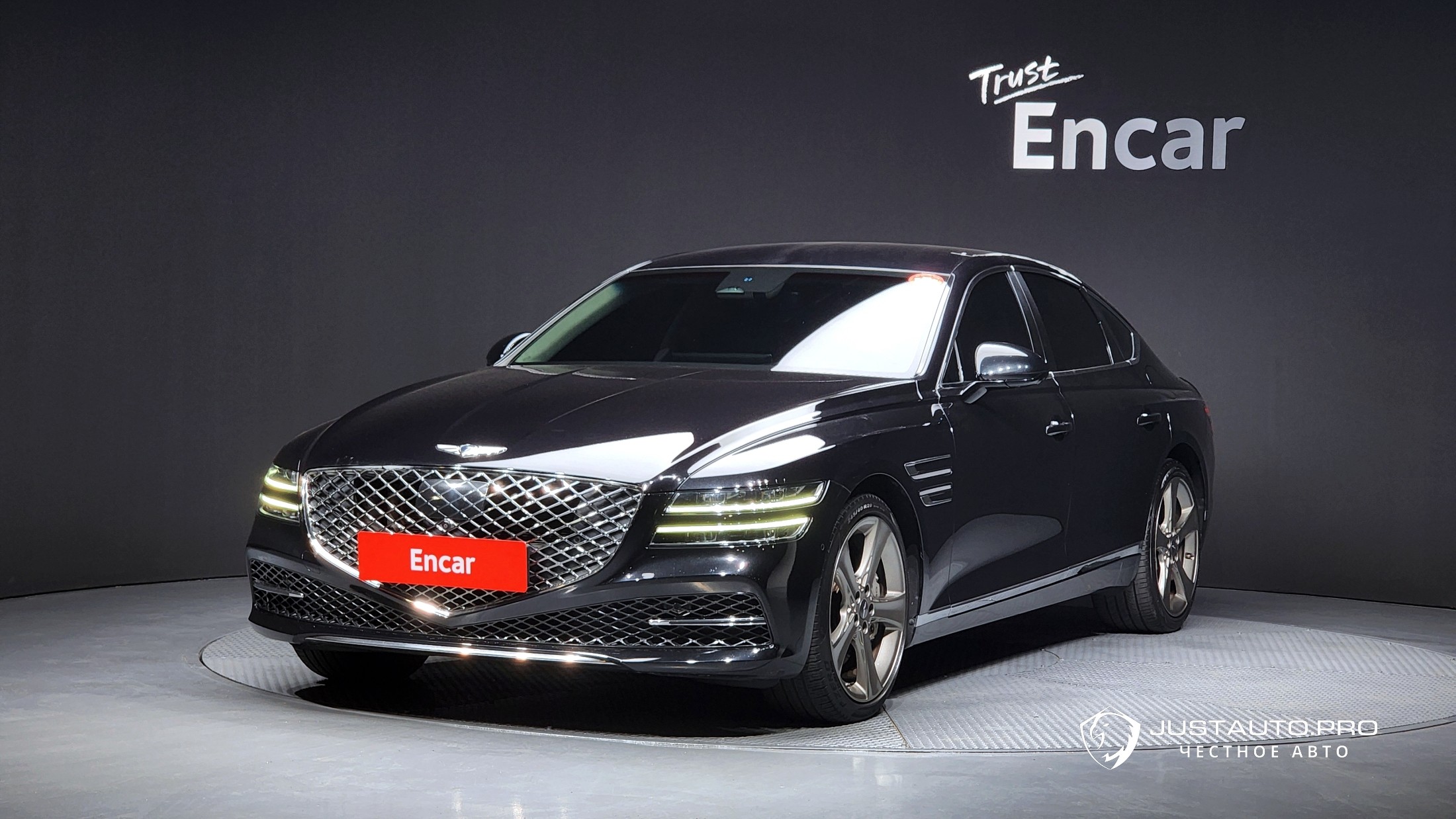 Автомобиль Genesis G80