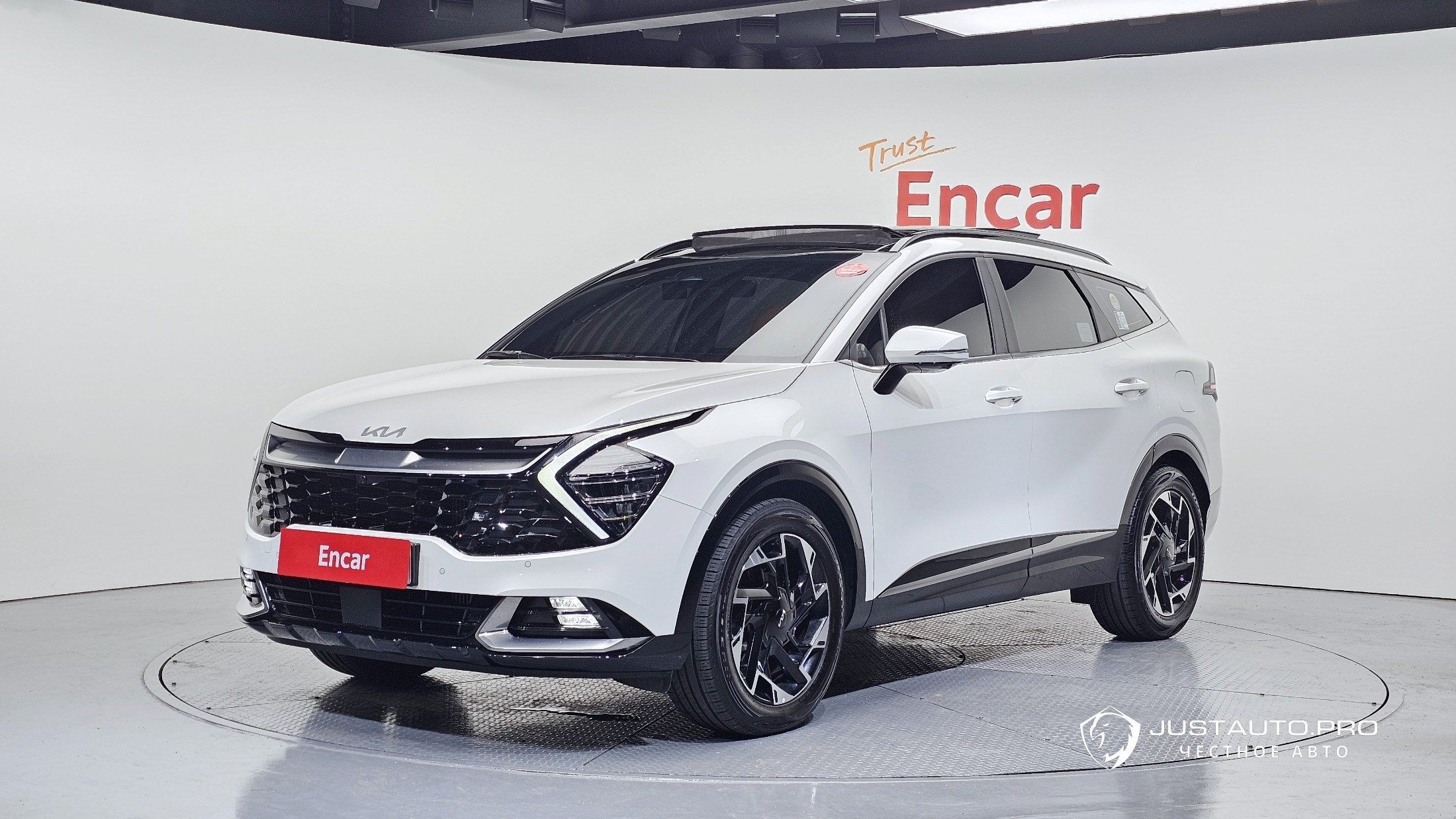 Автомобиль Kia Sportage