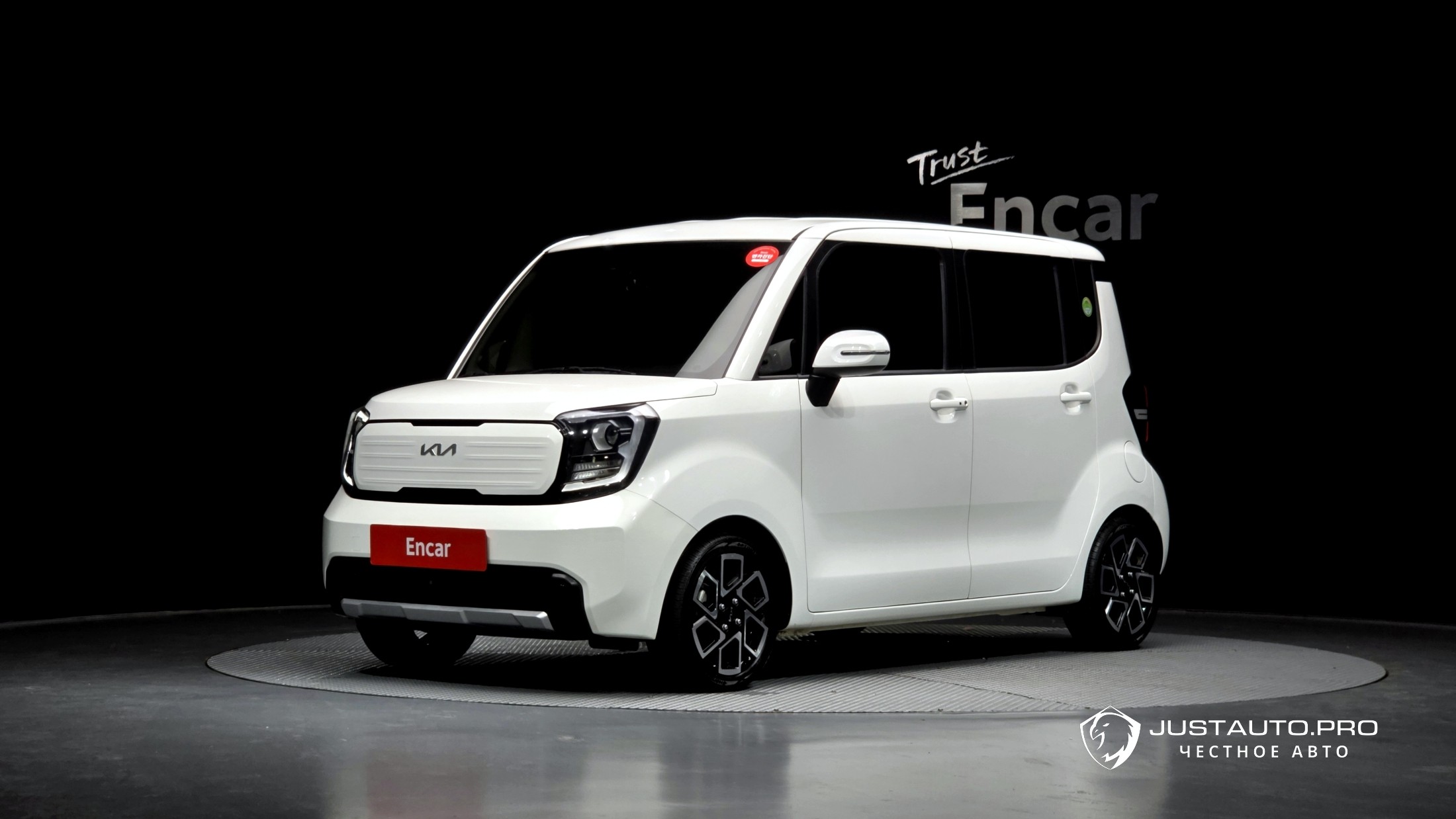 Автомобиль Kia RAY