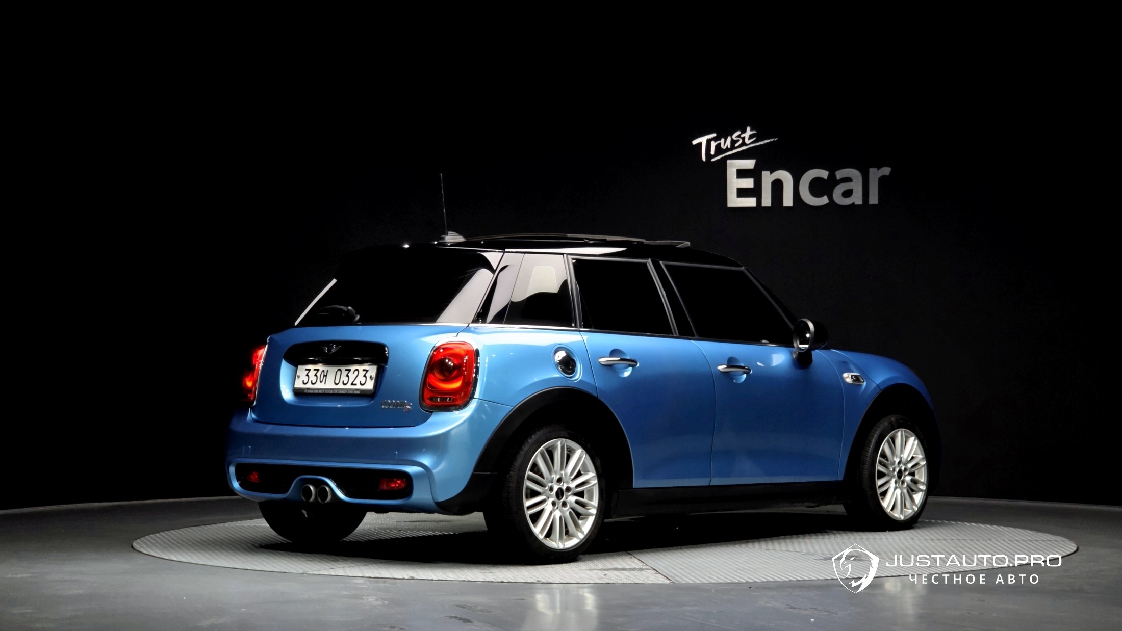 Автомобиль Mini Cooper