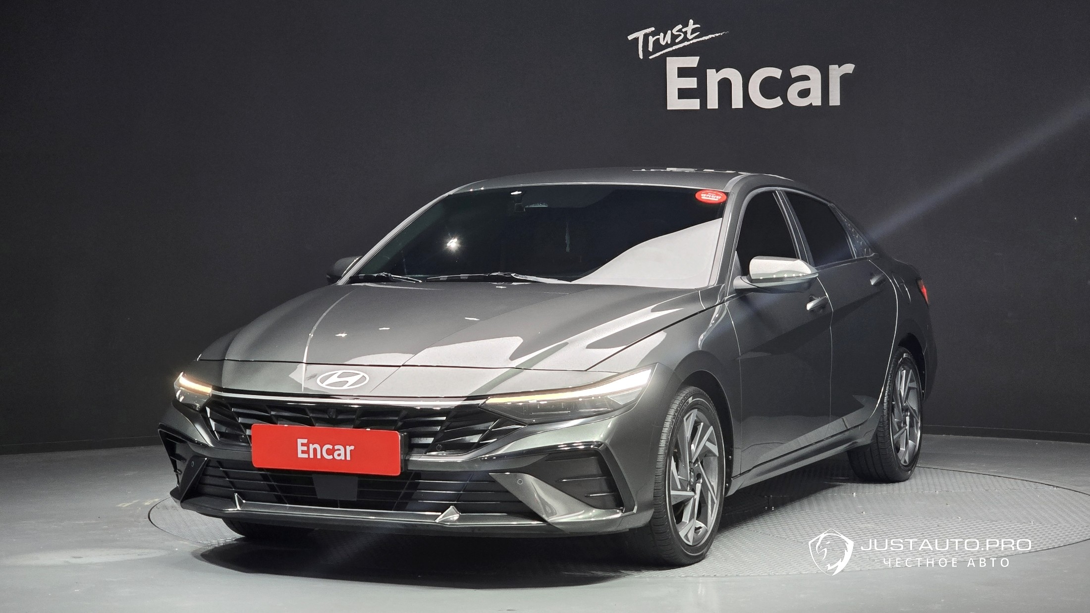 Автомобиль Hyundai AVANTE